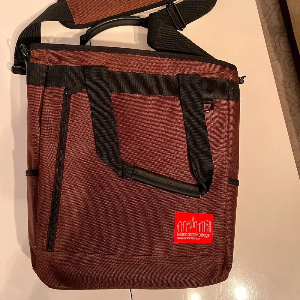 Manhattan Portage Padded Laptop Carrying Case - Great Condition (wa/x)‎